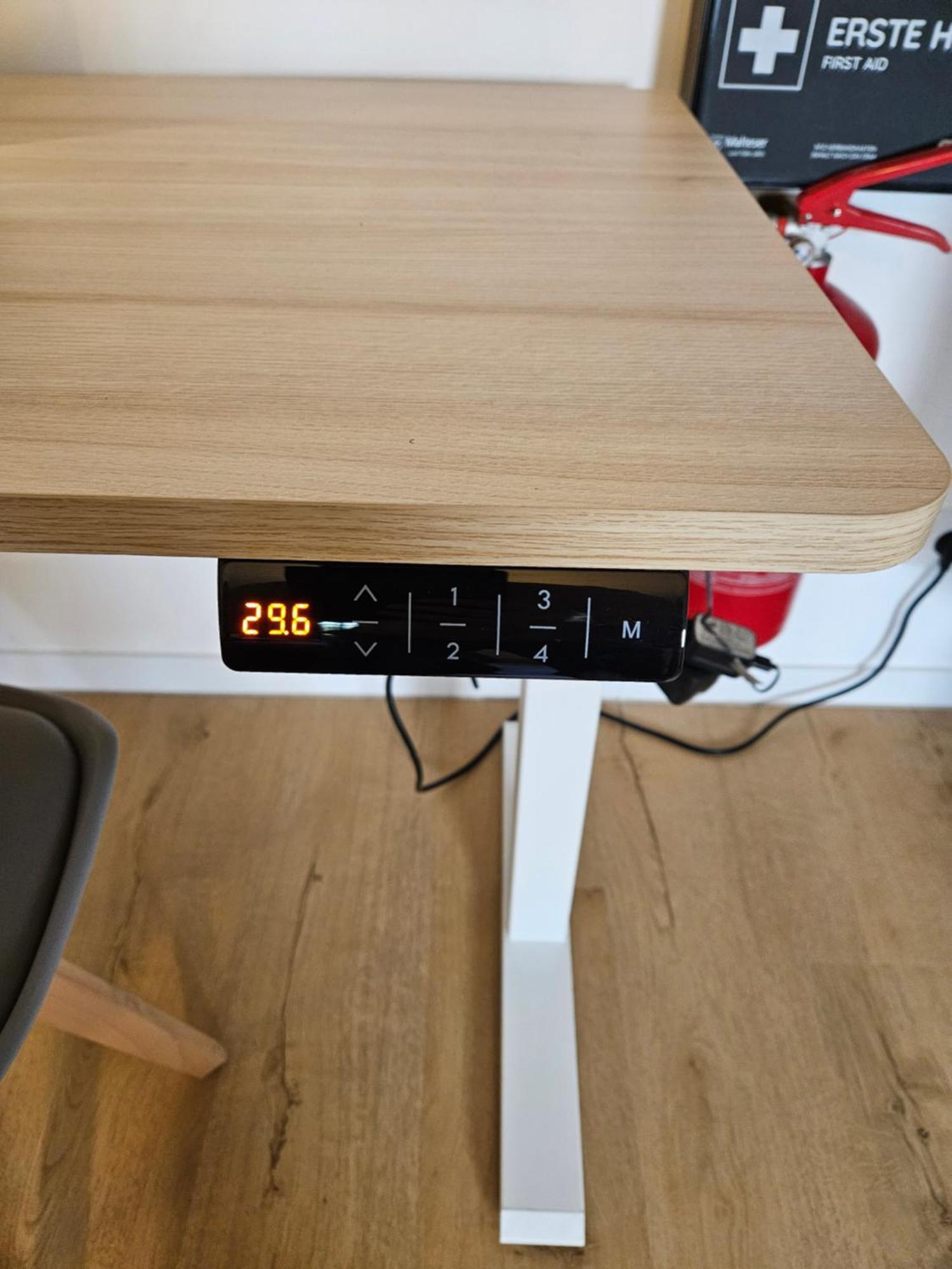 Modern Homes - Voll Ausgestatte Wohnung - Balkon - Hotelbetten - 4K Tv - Wlan Moers Extérieur photo